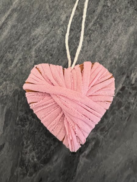 how to make yarn hearts, Valentines
