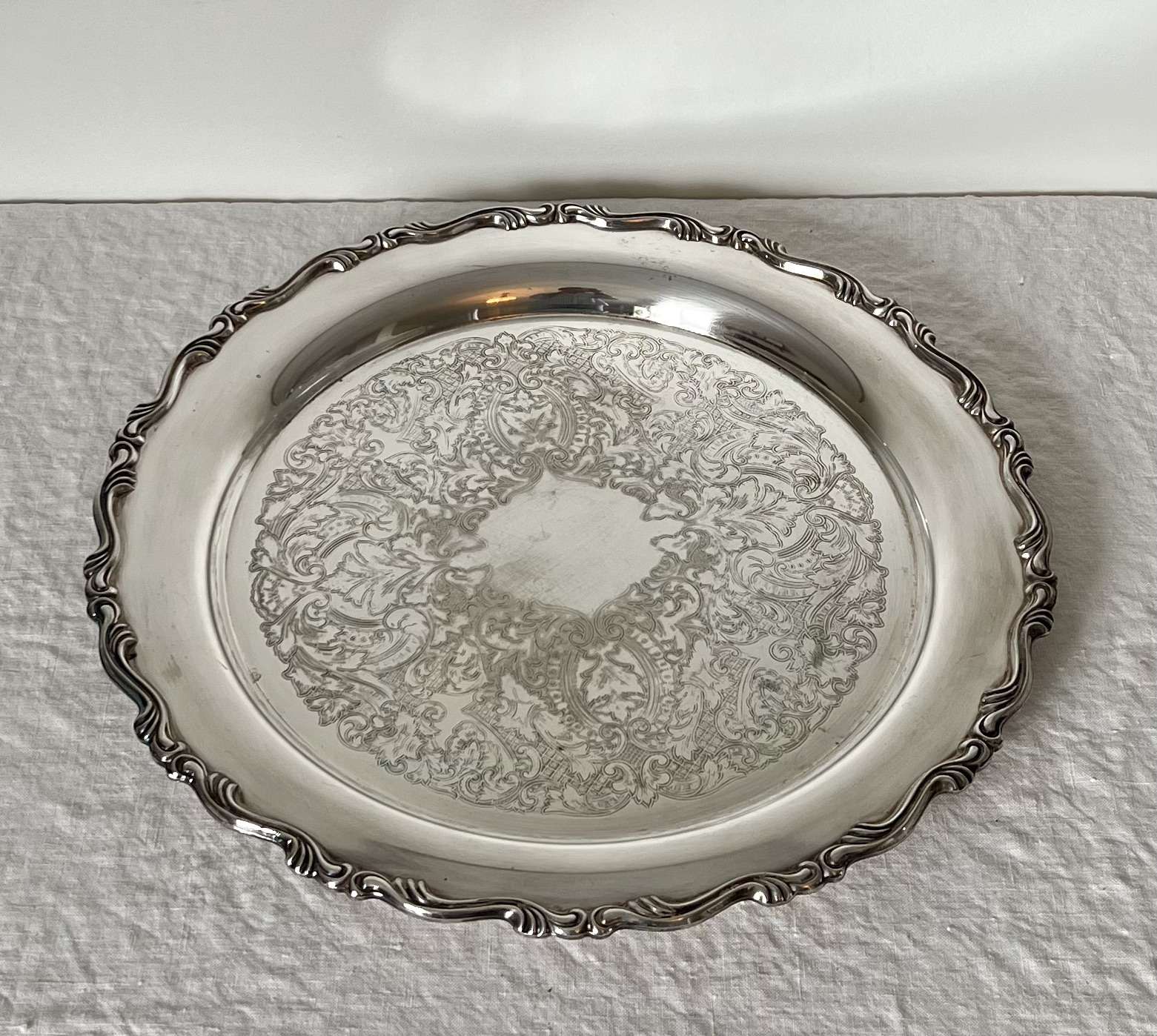 Vintage Silver Plated Oneida Round Tray - 15” - NikkiDesigns